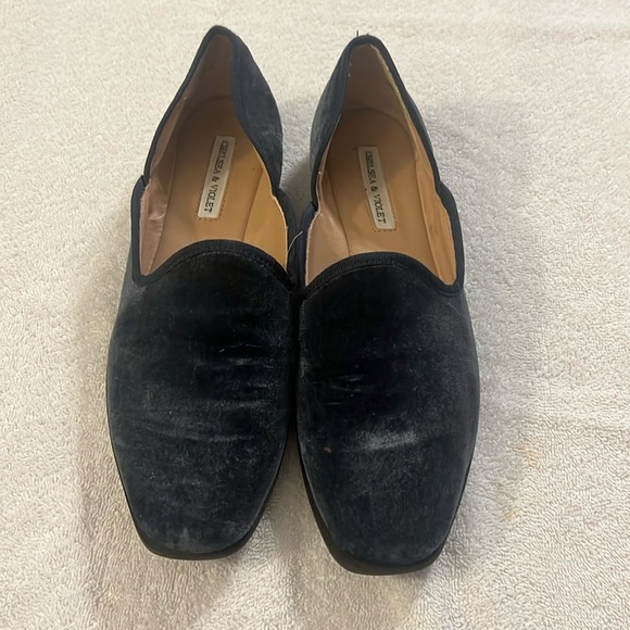 Chelsea & Violet Shoes - Chelsea & Violet velvet shoe